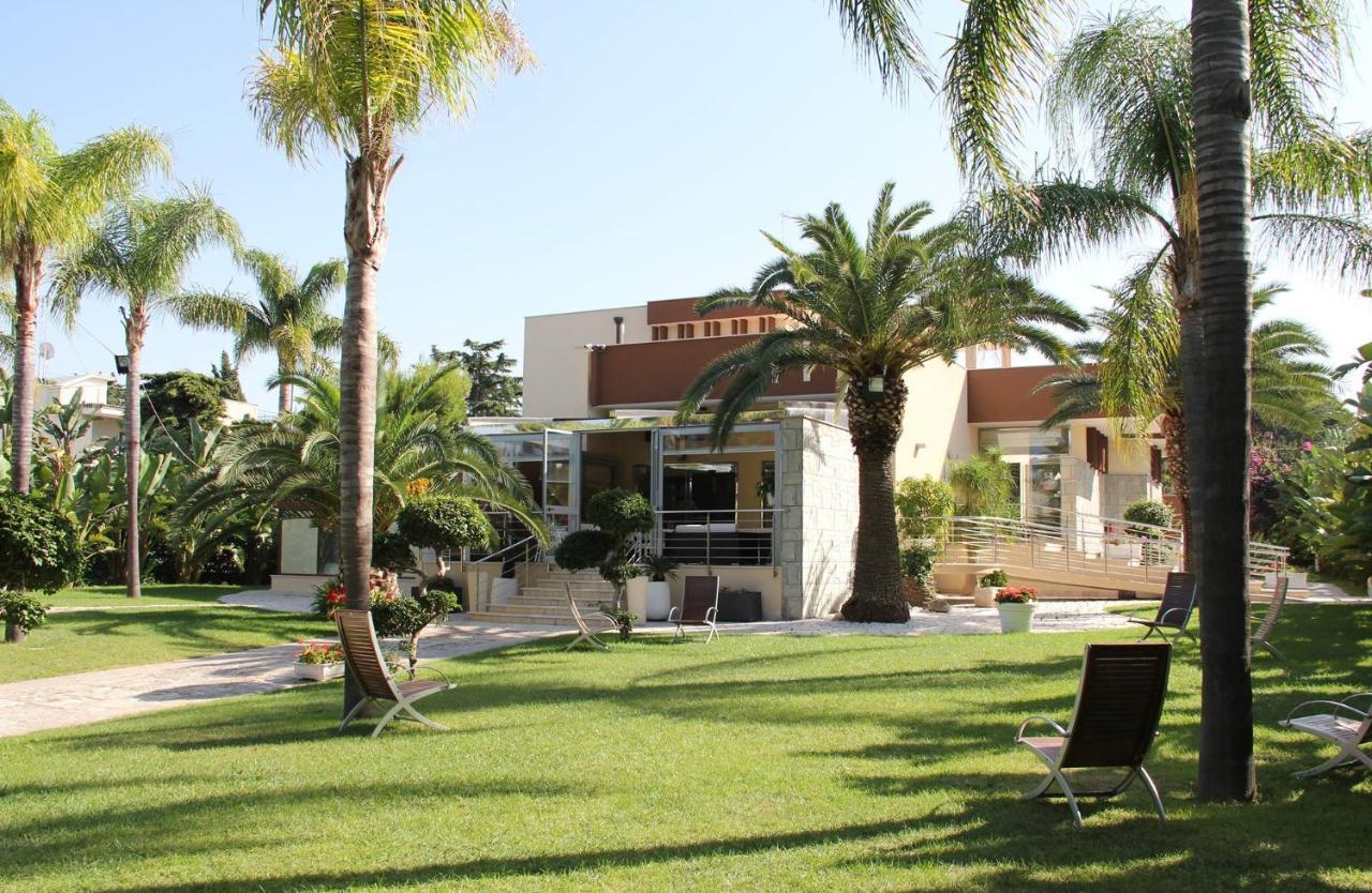 No Tag Urban Hotel Trani Luaran gambar